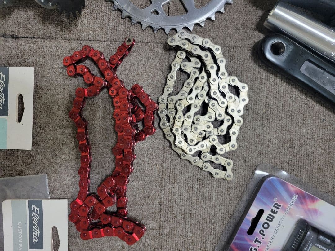 車輪掛け、ハンドルグリップ、自転車持運びカバー、ツェーン