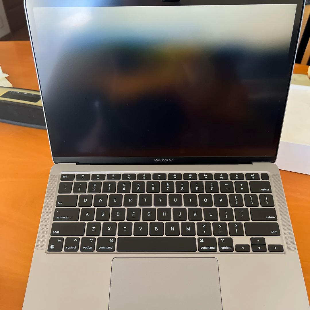 Apple MacBook Air(M1、2020)本体 充電器付き