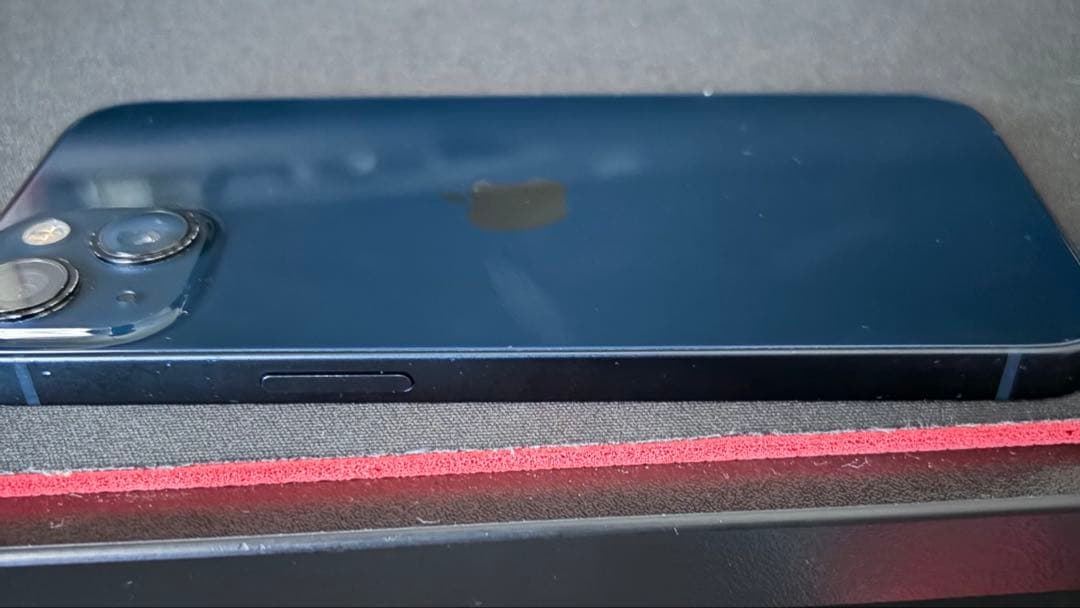 『美品』Apple iPhone 13 256GB ミッドナイト