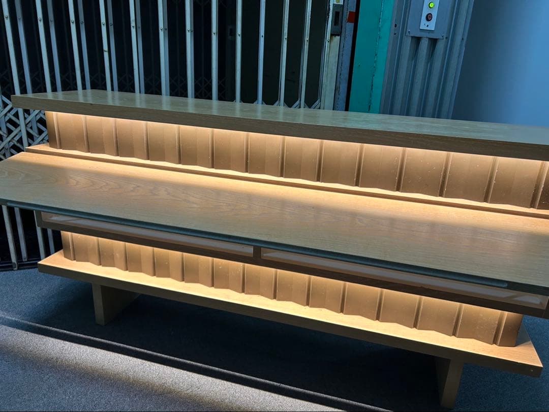 店舗用 木製カウンター 幅150cm 間接照明付き　受付　店舗什器