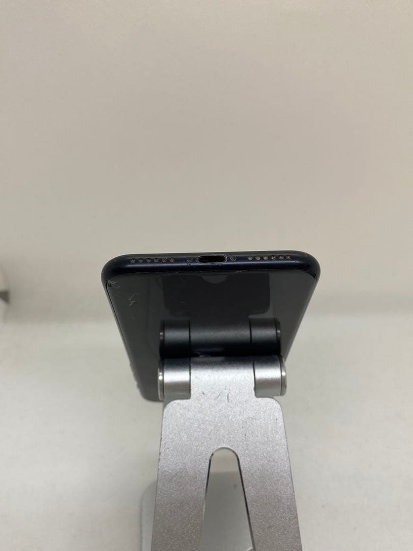 iPhone SE 第2世代 128GB バッテリー77% 02636