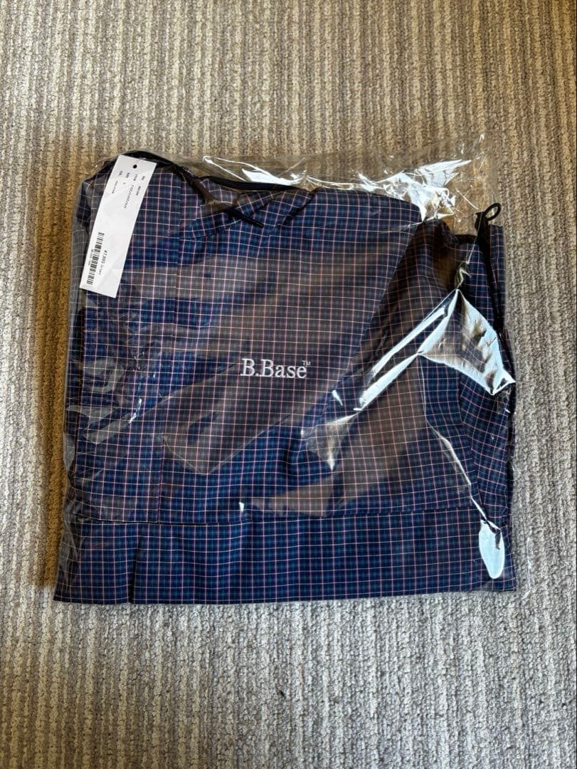 B.Base ネイビー チェック フード付きジャケット