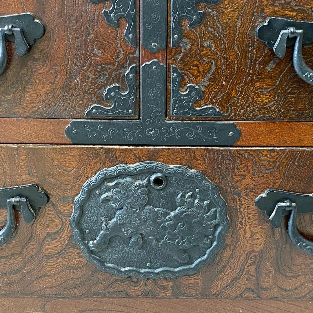 民芸家具 駿河民芸小箪笥 伝統的な日本の木製タンス