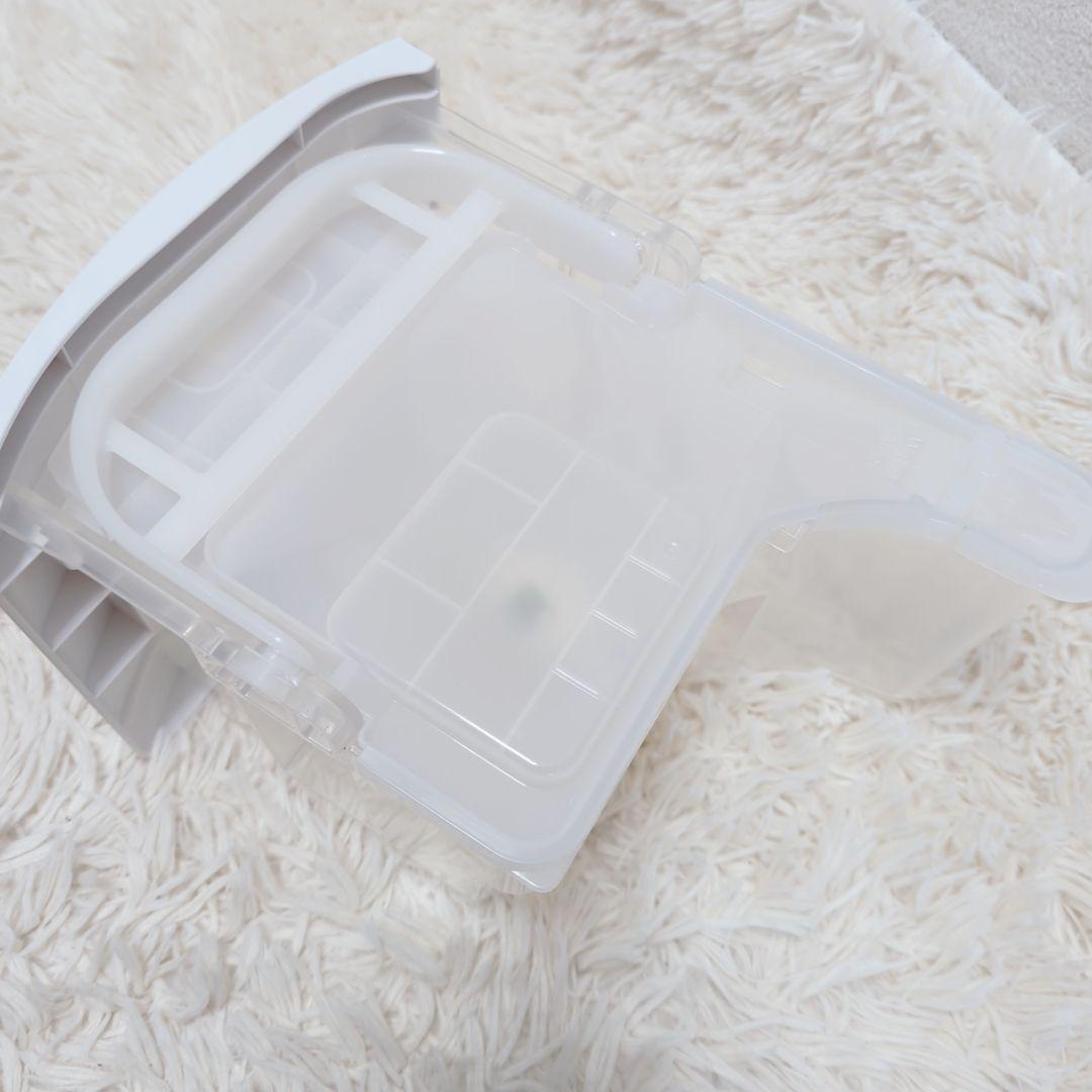 開封済み未使用品　Panasonic　衣類除湿機　F-YHVX120 　23年製