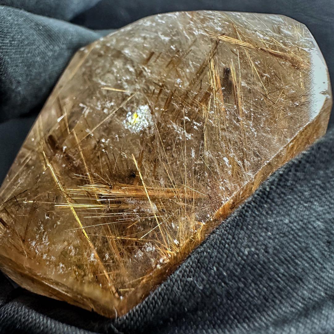 【財運・金運・事業運up❗️】タイチンルチル☆フリーフォーム水晶 原石A1250