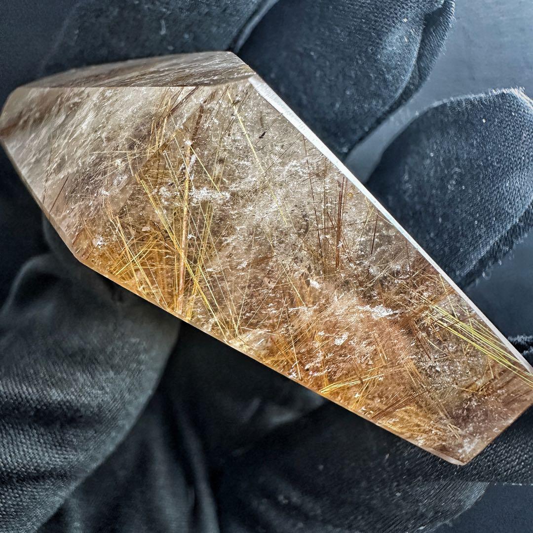 【財運・金運・事業運up❗️】タイチンルチル☆フリーフォーム水晶 原石A1250