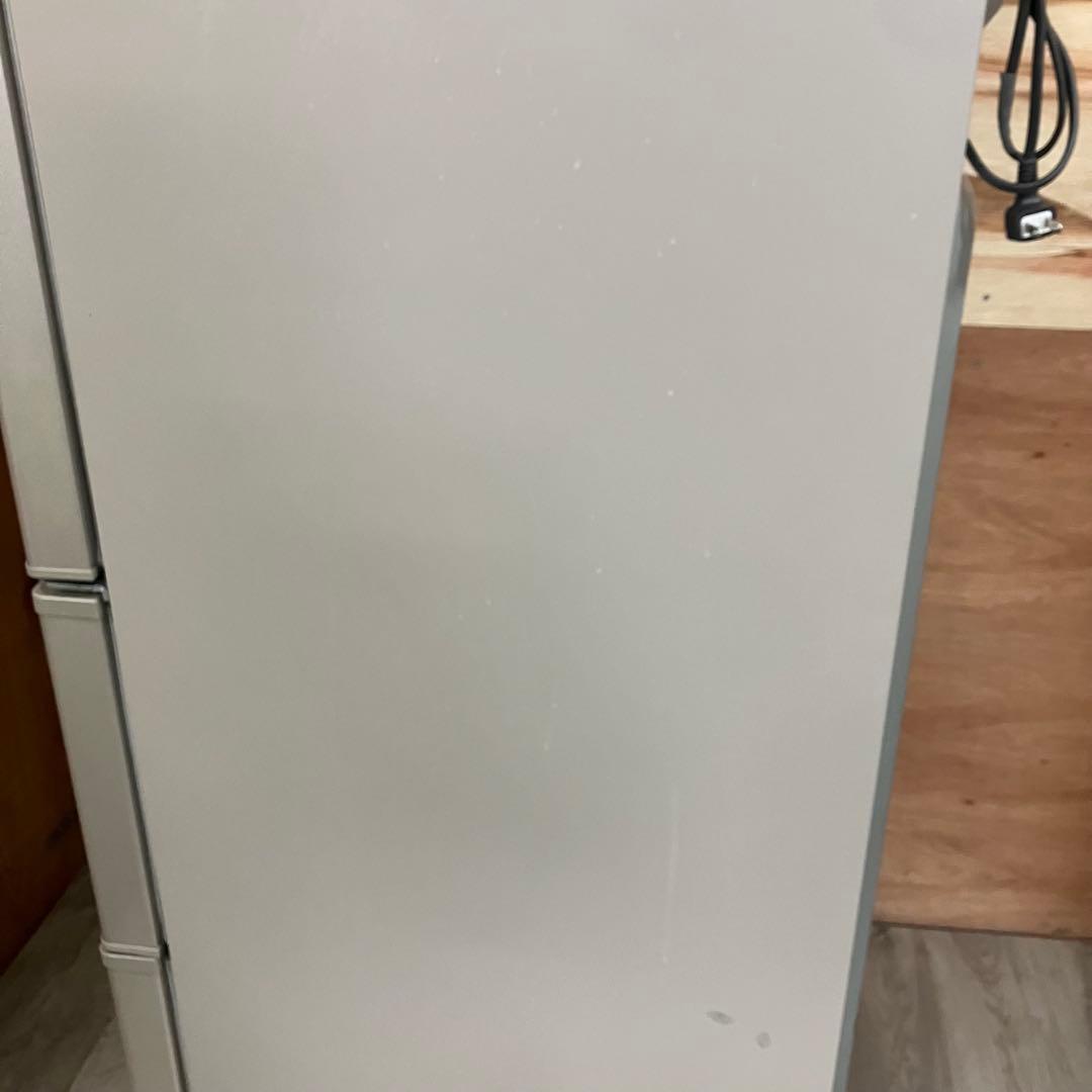 一都三県限定　配送設置無料　冷蔵庫　3ドア　HITACHI 日立　2017年製