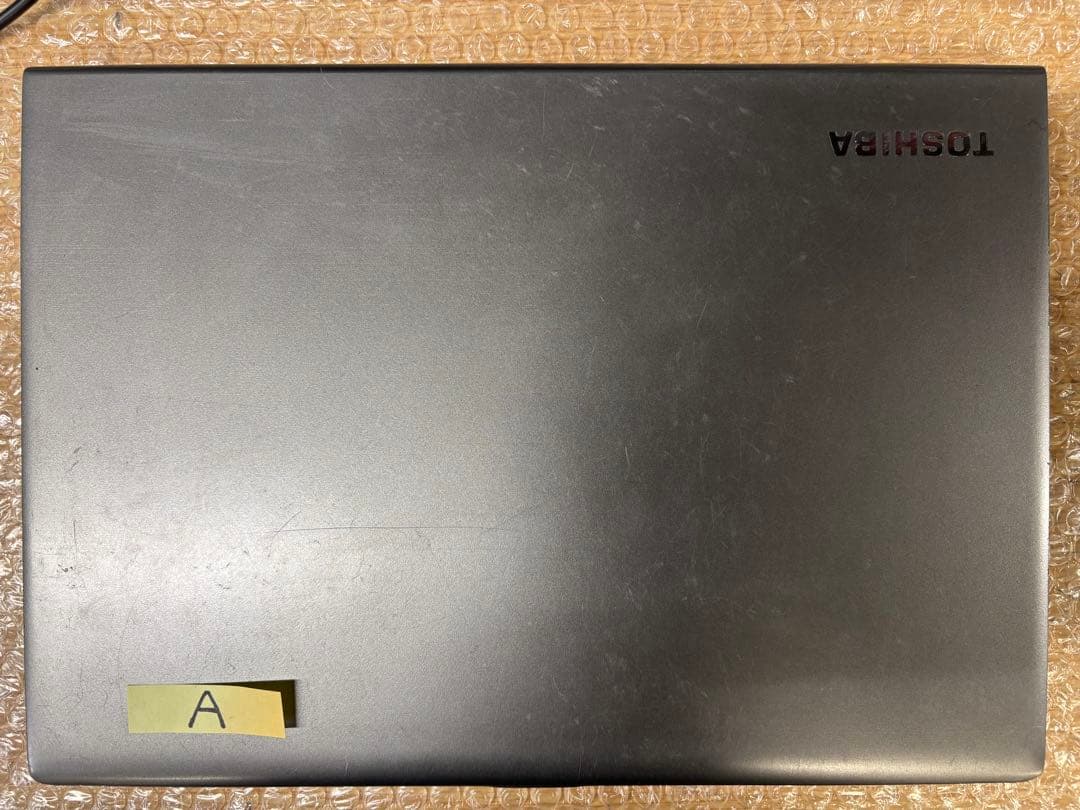 dynabook R63/M BIOSロック品　3台＋１台