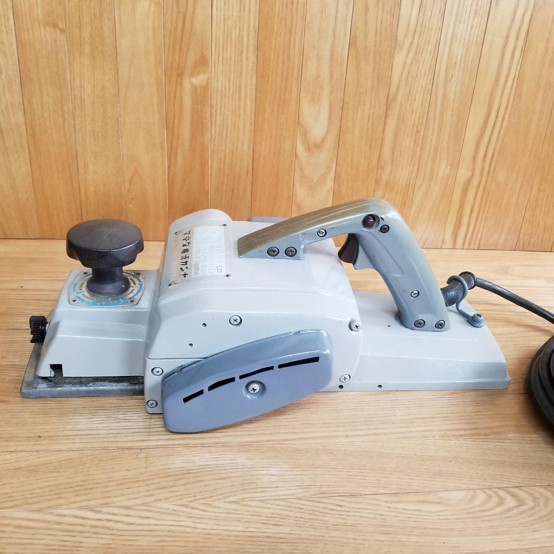 電気カンナ　マキタ（モデル1800）　送料込み