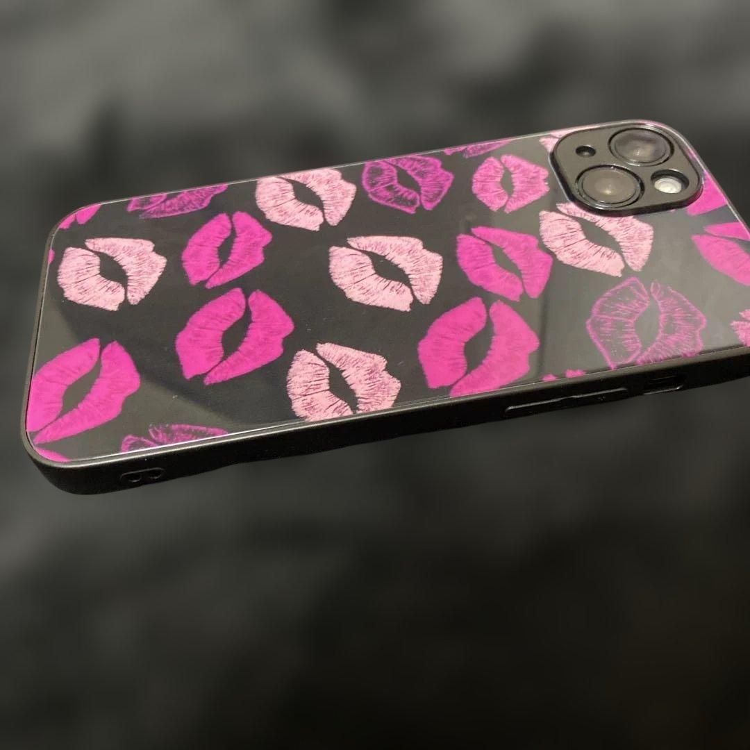 唇デザインのiPhone用ケース