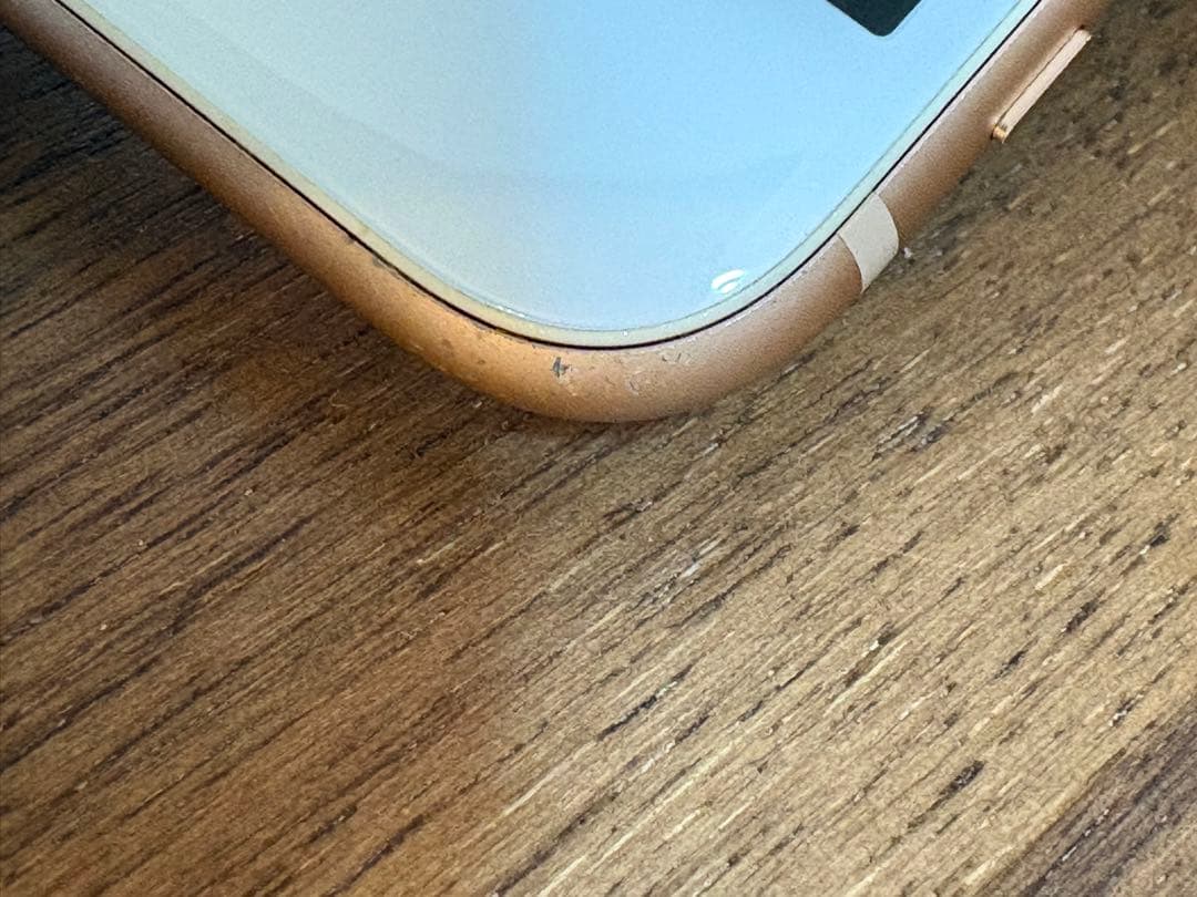 iPhone 8 Plus 64GB SIMフリー