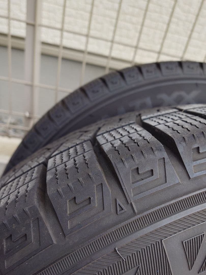 185/65R15 スタッドレスタイヤ ホイールセット