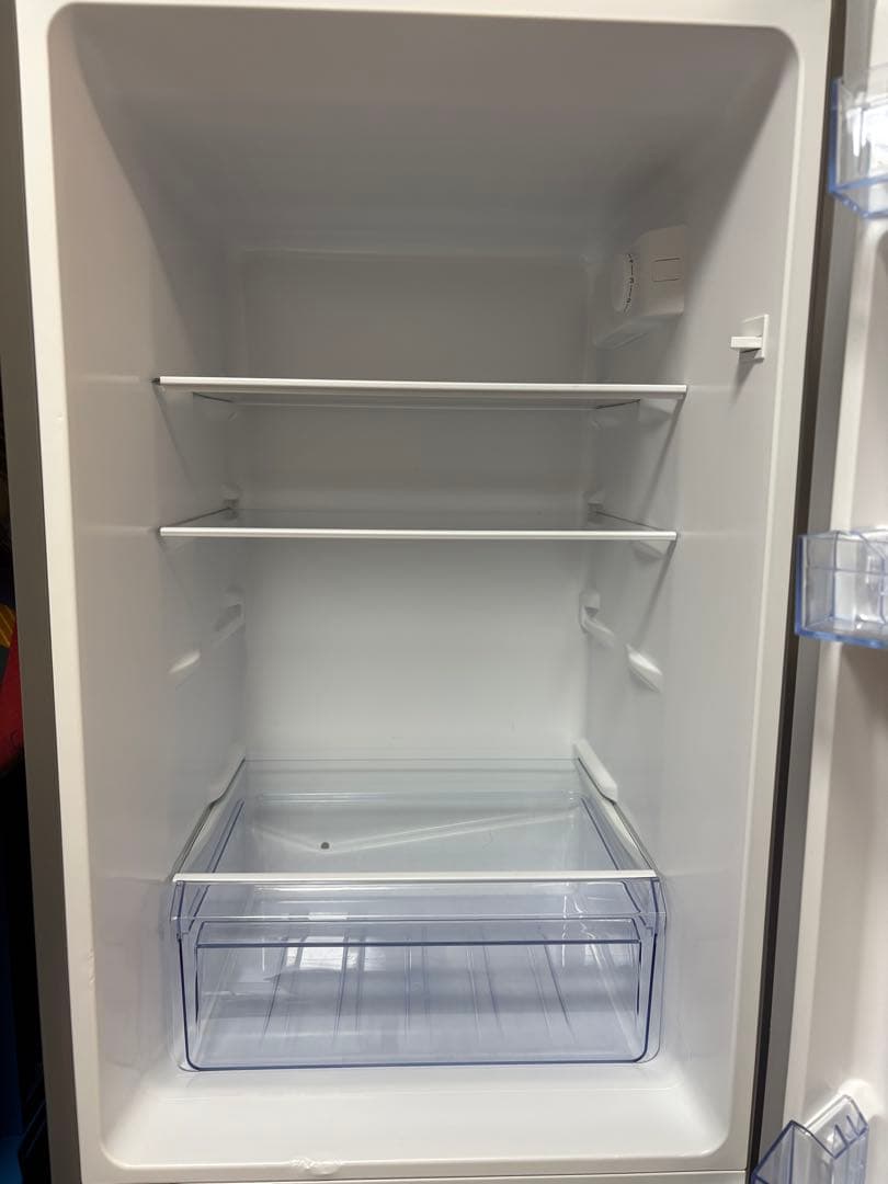 送料込・最終値下げ‼️5/30まで 【2023年製】 TCL 冷凍冷蔵庫 173L