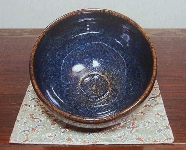 京焼・清水焼　西川實　作　兎糸毛　茶碗　共箱　古物。