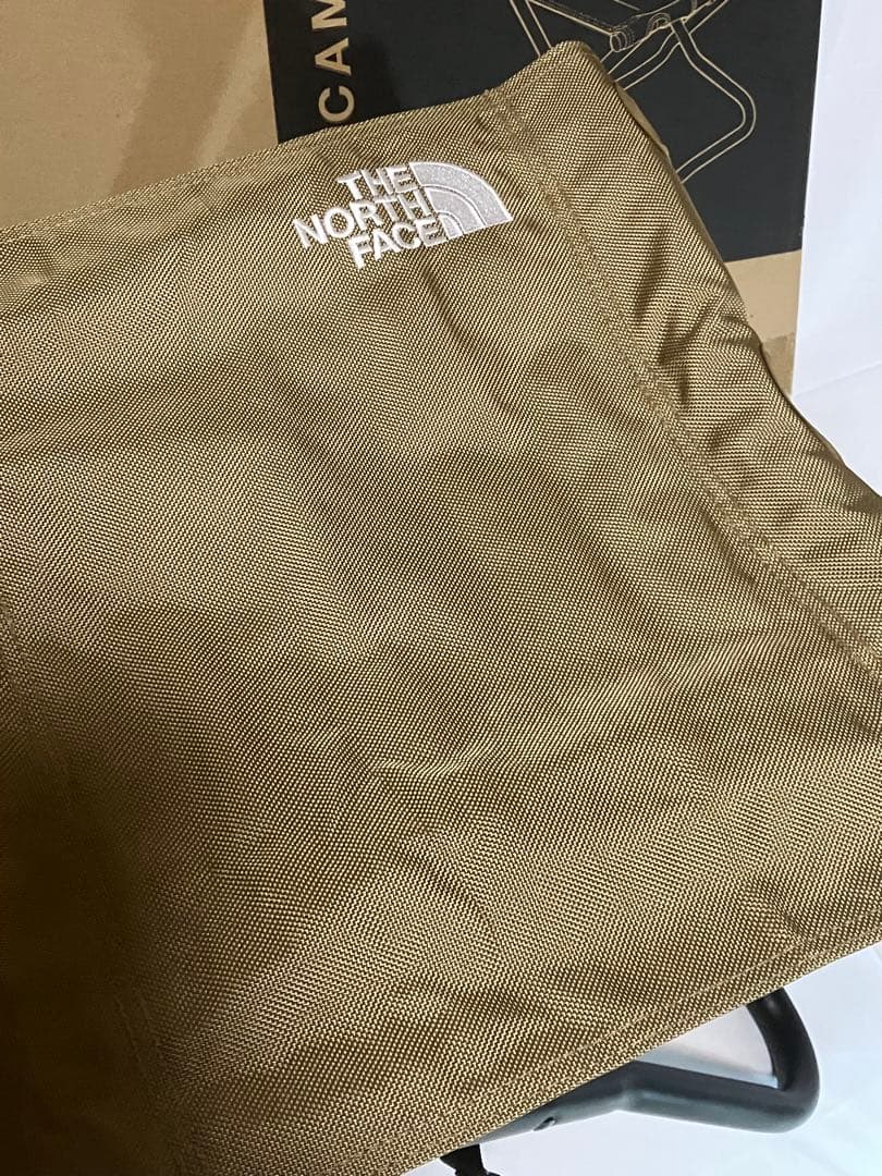 半額THE NORTH FACE キャンプスツール　スキー　スノーボード旅行に