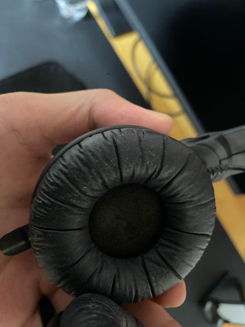 Sennheiser HD 25 ヘッドホン 専用ケース付き