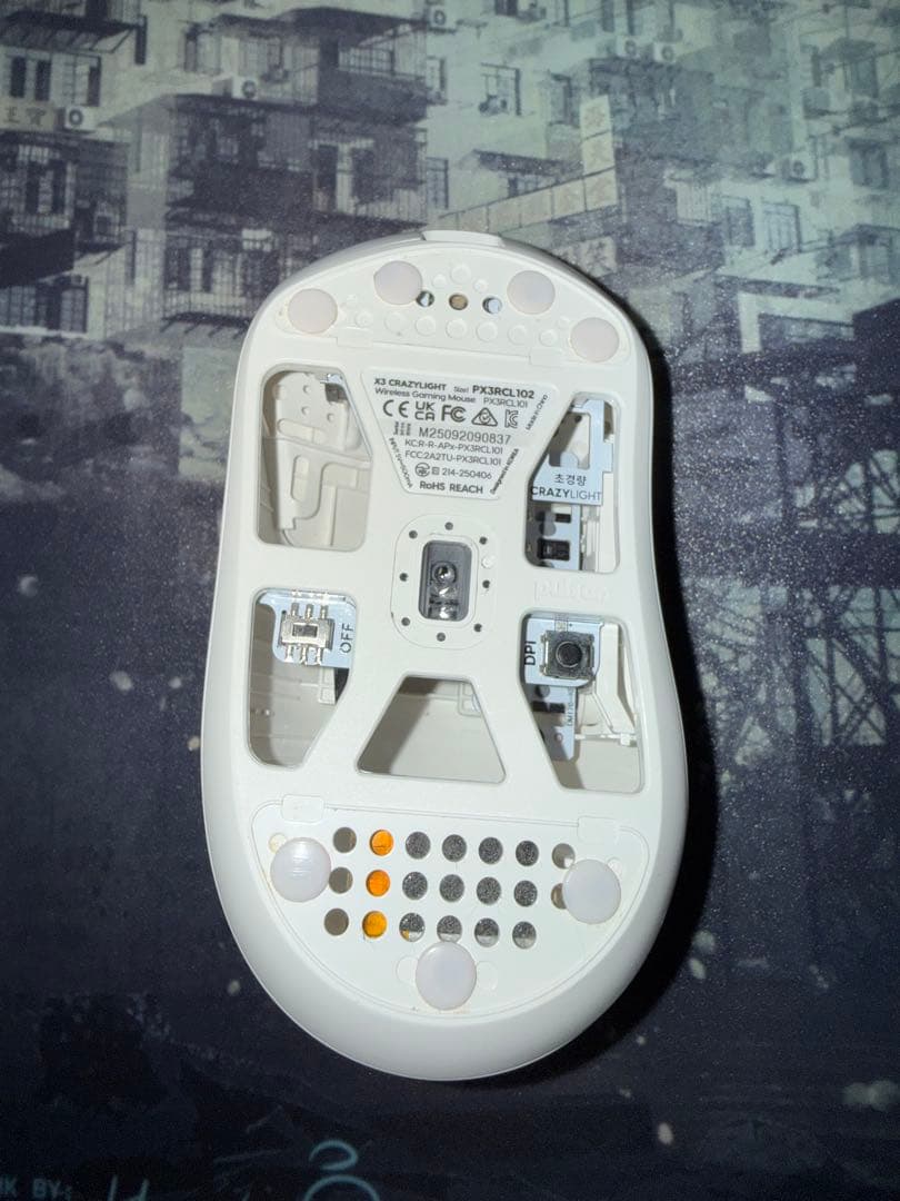 マウス・トラックボール pulsar X3 CRAZY LIGHT