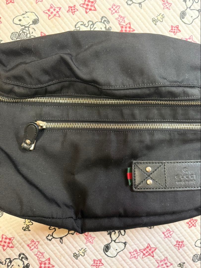 【極美品】グッチ ボディバッグ シェリーライン ナイロン ブラック