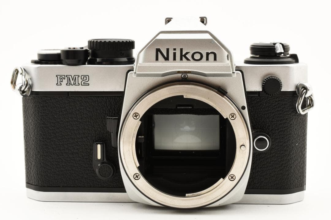 美品 NIKON NEW FM2 シルバー フィルム　モルト新品交換済 C672