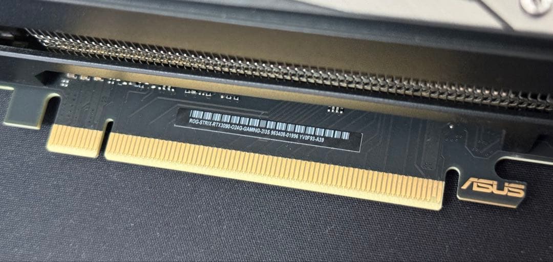 グラフィックボード・グラボ・ビデオカード ASUS GeForce RTX 3090 O24G Strix GAMING