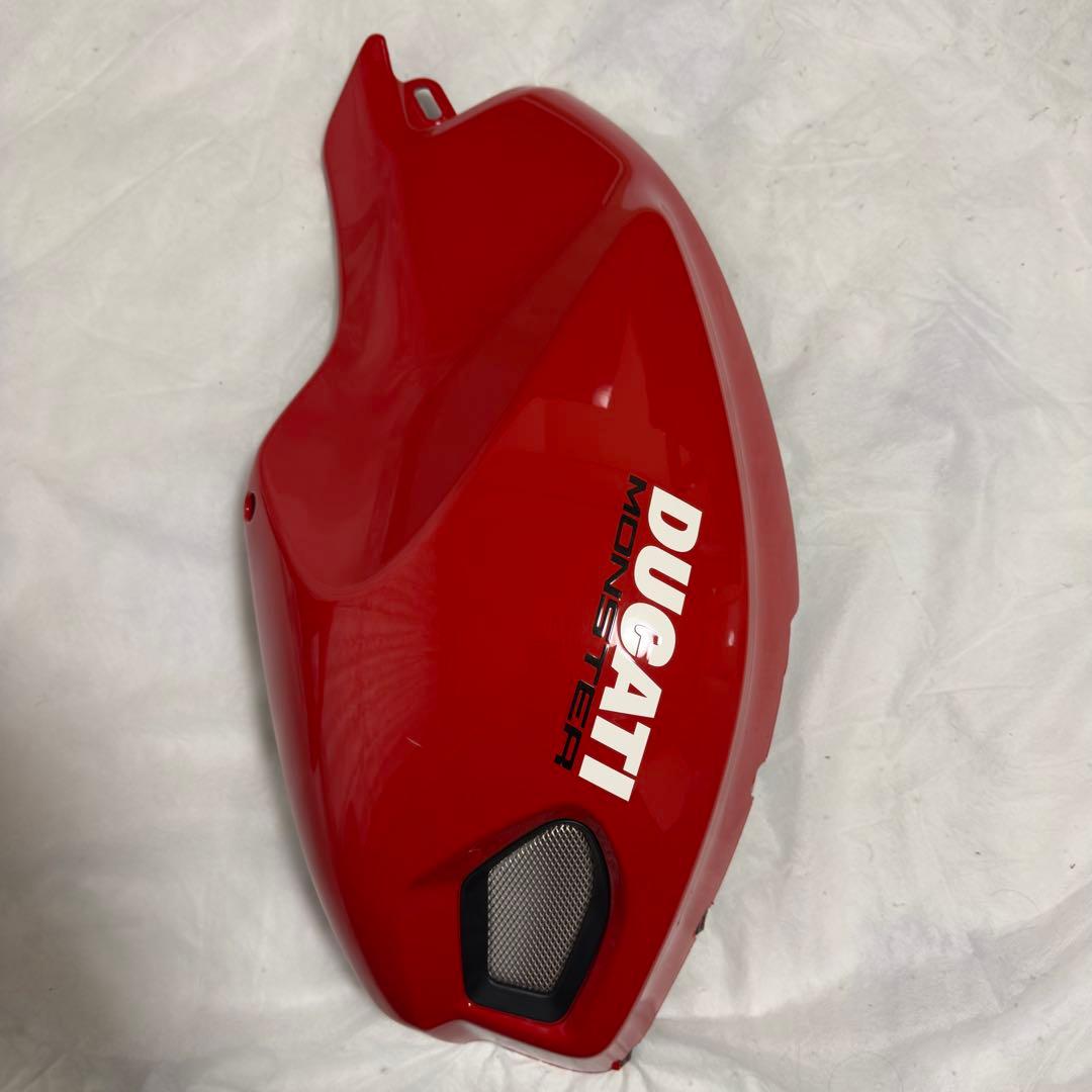 DUCATI MONSTER レッドパーツ 3点セット