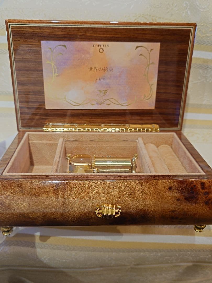 最終値下げ！30弁オルゴール 世界の約束（ハウルの動く城）