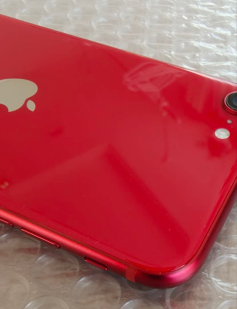 まあまあ美品　 iPhone SE (第2世代) 赤　SIMロックなし　64GB