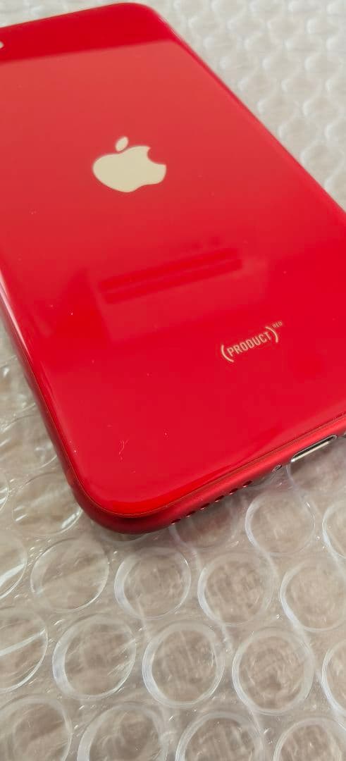 まあまあ美品　 iPhone SE (第2世代) 赤　SIMロックなし　64GB