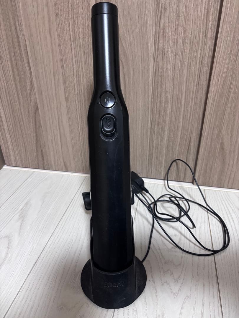 Shark スティッククリーナー 本体 充電スタンド付き