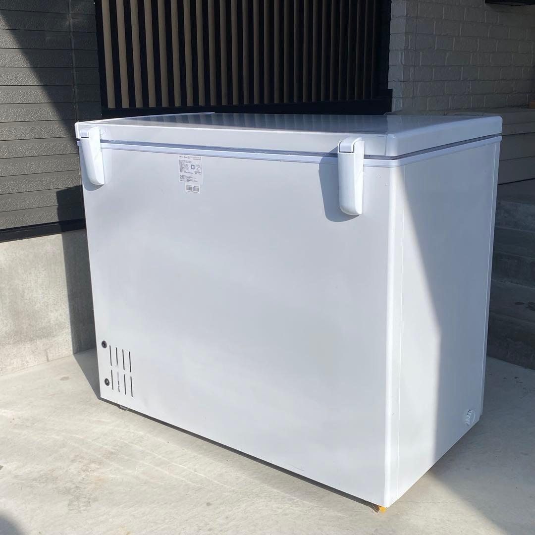 2023年購入 WHITE BEAR 冷凍ストッカー 250L 鍵アリ 100V