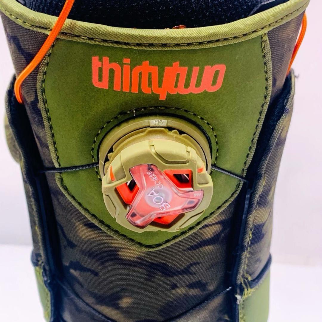 【美品】THIRTYTWO LASHED DOUBLE BOA スノボ ブーツ