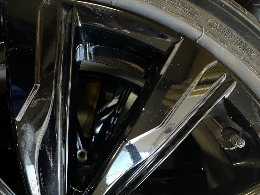 21インチ クラウンスポーツHV 純正　MICHELINタイヤ