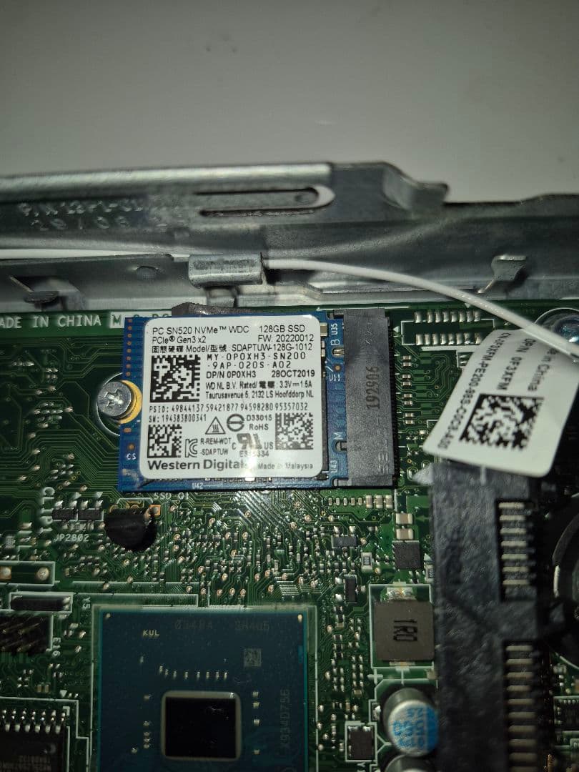 DELL OptiPlex 3070 Micro 9th Core i5　8GB