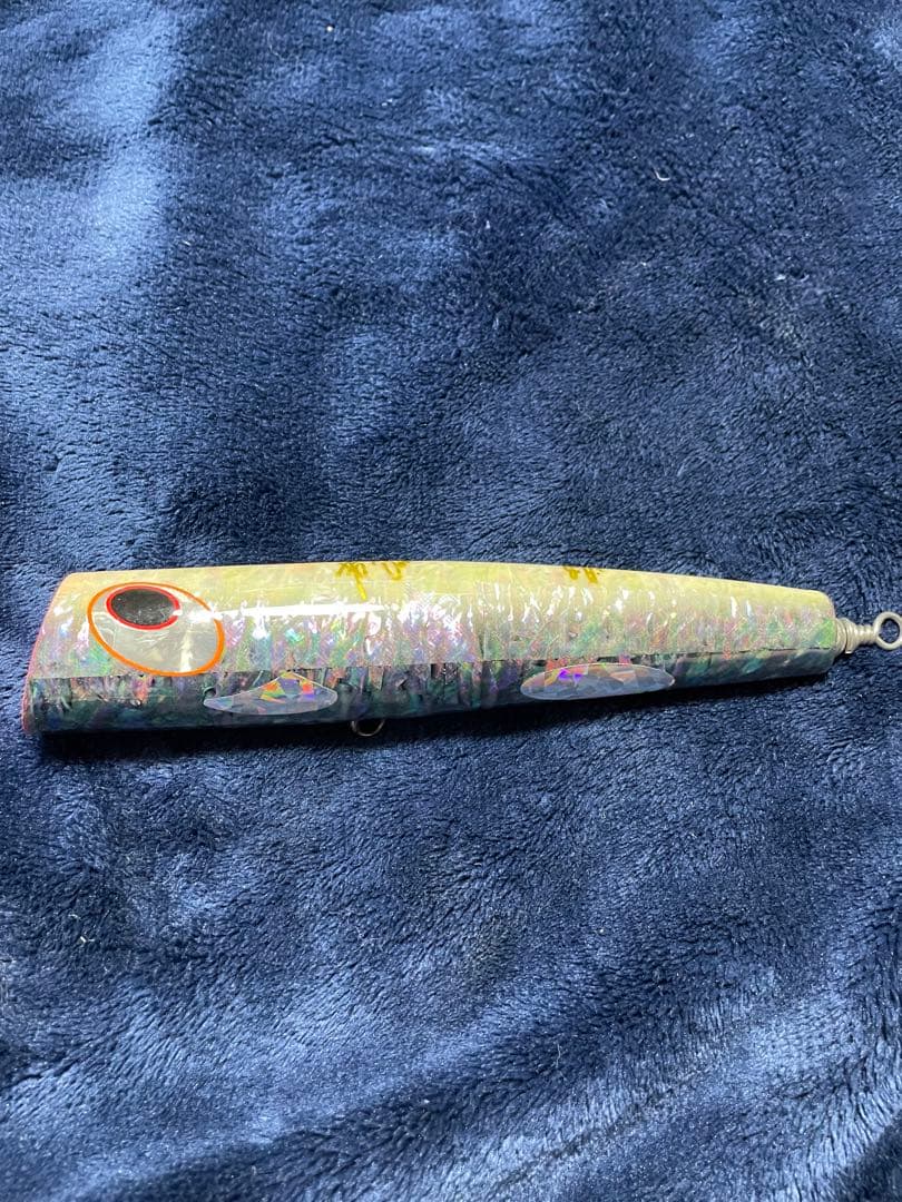 貝田ルアー　オーバル　180 cbone シービーワン　カーペンター　ビーコン