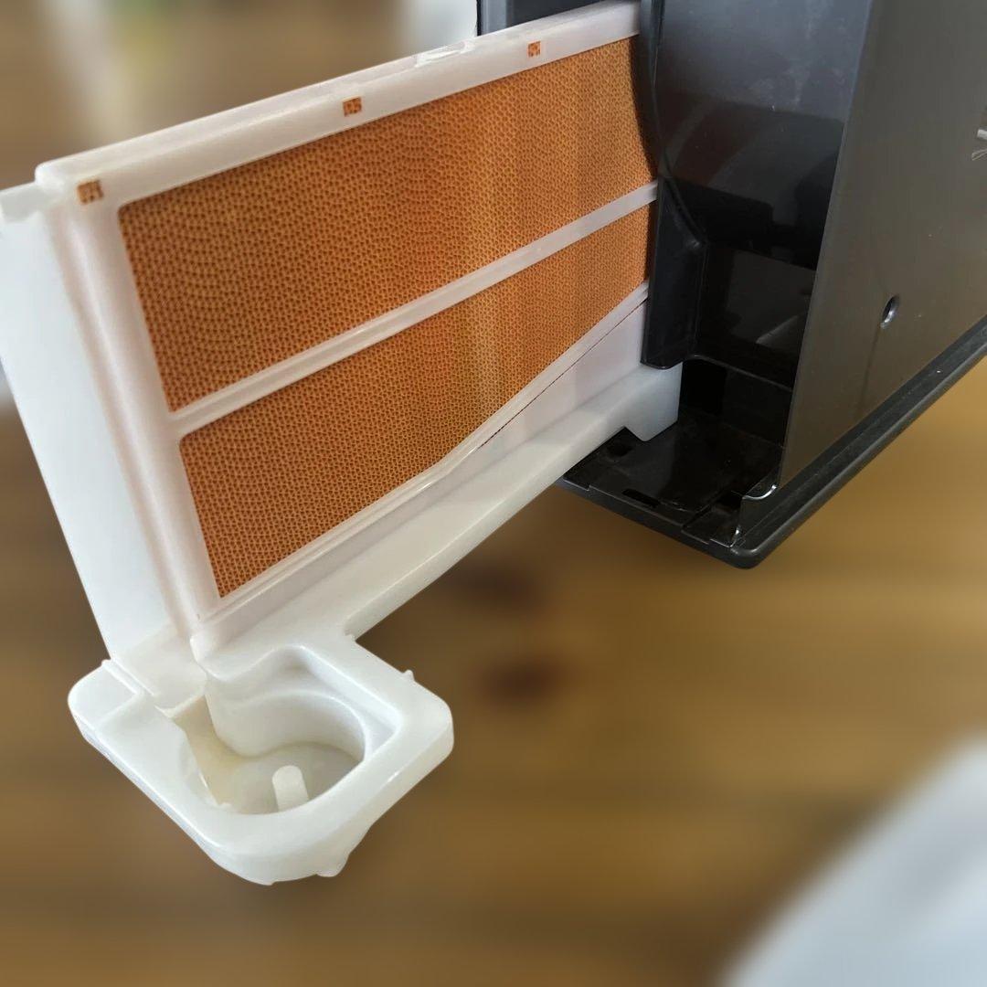 HITACHI 日立加湿空気清浄機　EP-ZN30A