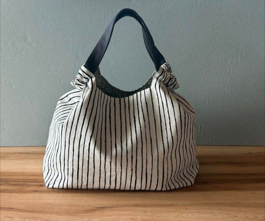 【はなこ】ミナペルホネンハンドメイドシャーリングバッグ（スイング、ブルー）