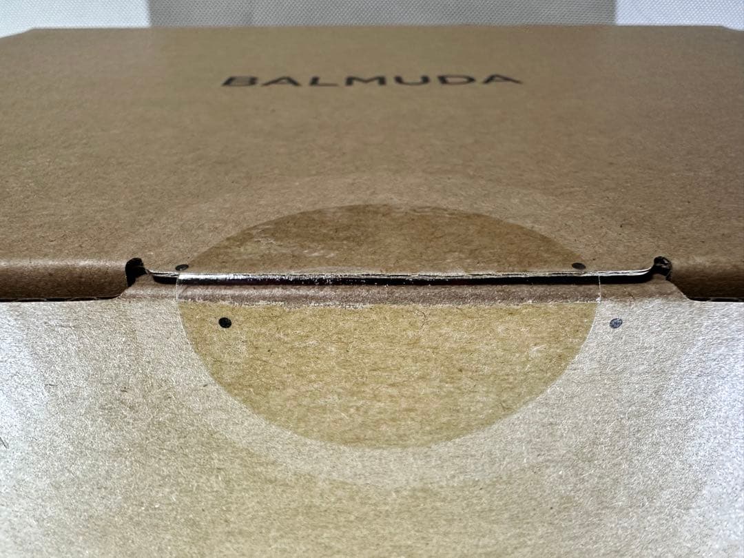 【お洒落⁉︎一味違う鉄瓶型‼︎】電気ケトルの「BALMUDA MoonKettle」