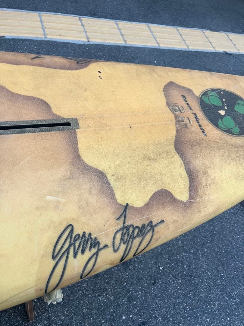 ウインドですがサーフィンやスタンドアップパドルボードとしてYUハンドシエープ