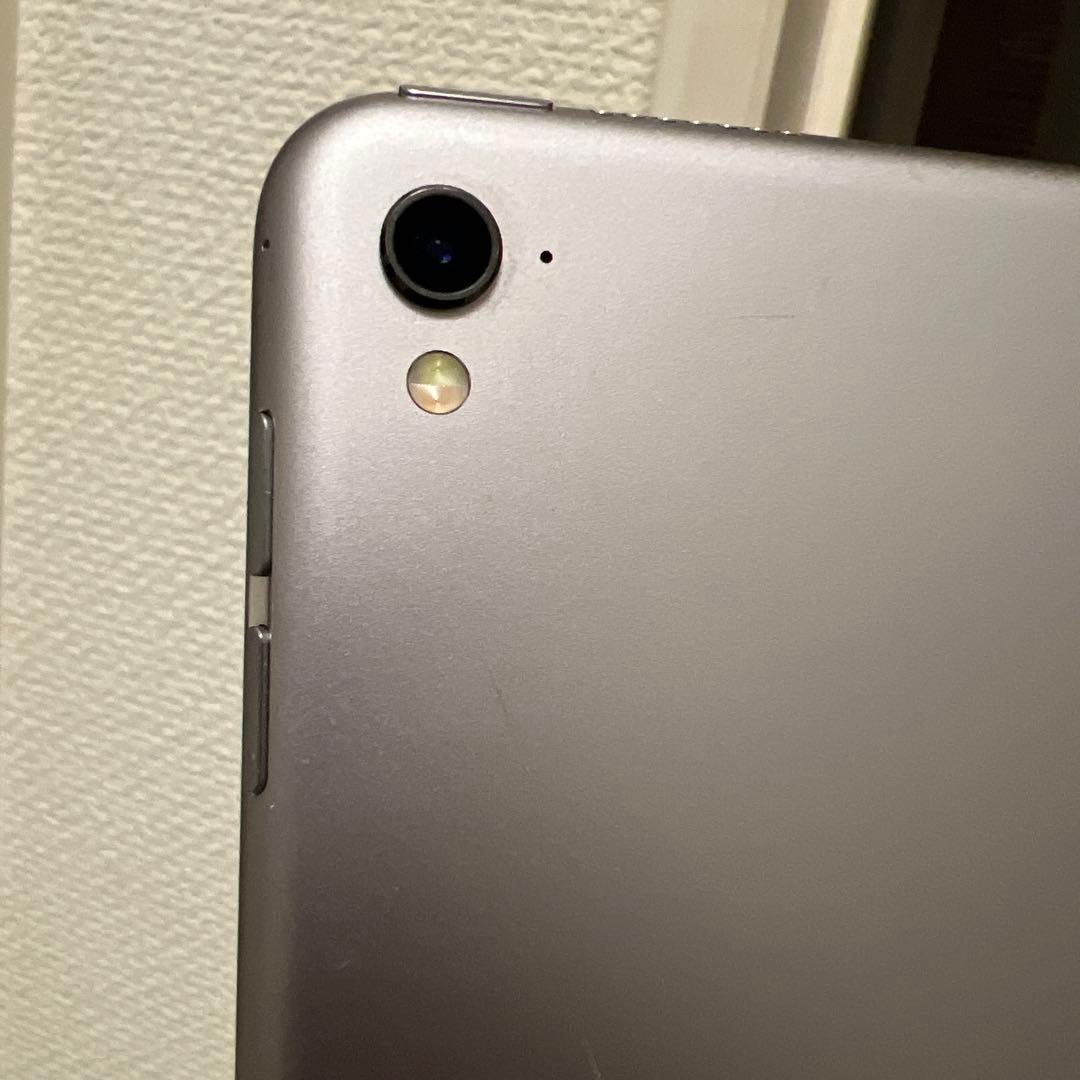 Apple iPad pro 9.7インチ シルバー 本体
