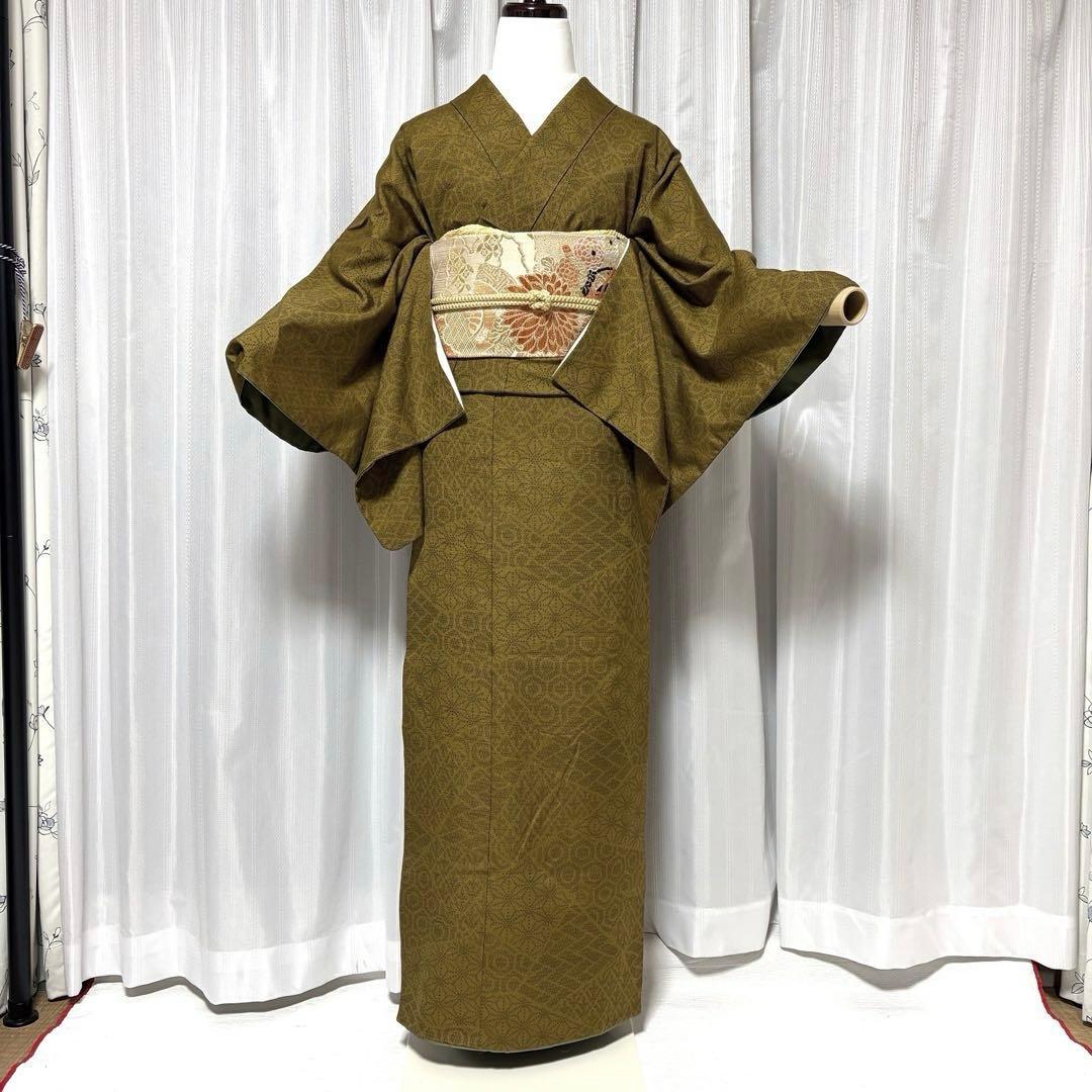 u*o様 紬　結城紬系　小紋　正絹　フルセット　真綿紬　袷　状態良好　裄丈70