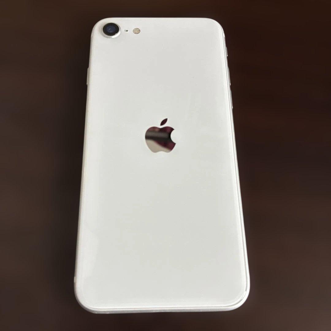 iPhoneSE 2 第二世代 64GB 本体 ホワイト 充電コード付き