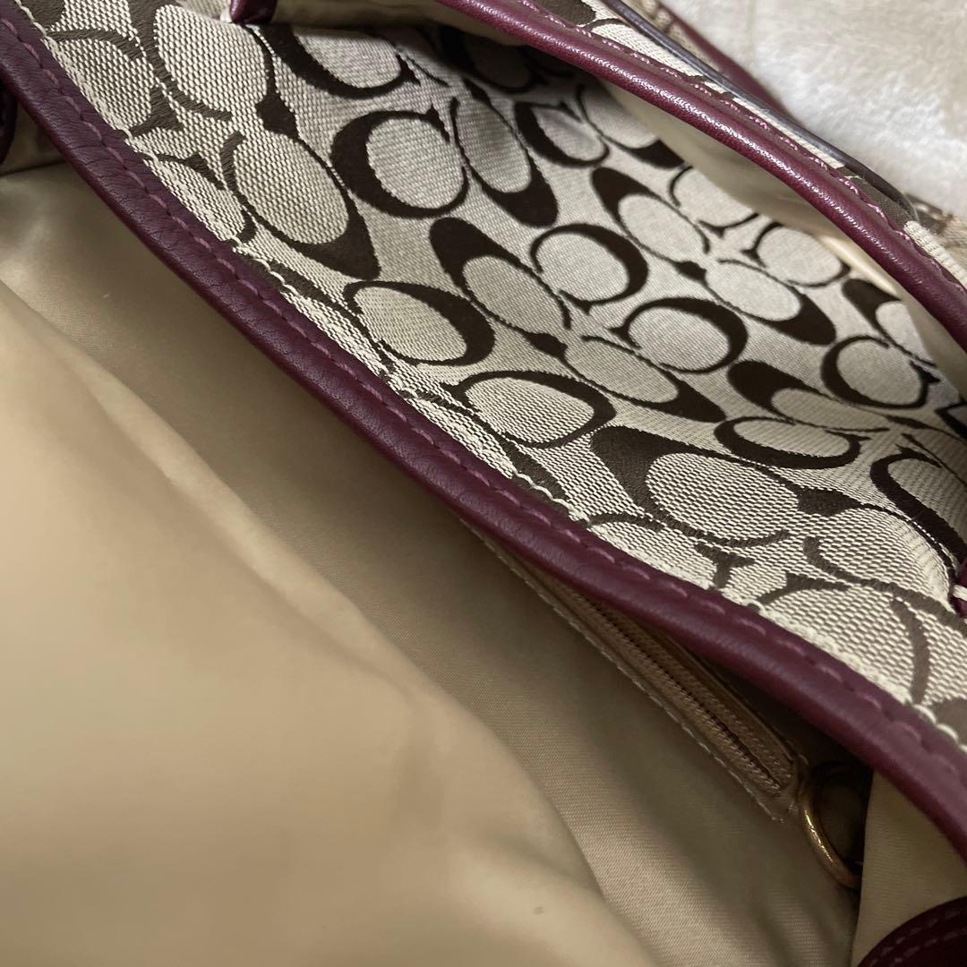 コーチ　ソーホー ショルダーバッグ　シグネチャー柄　バーガンディレザー