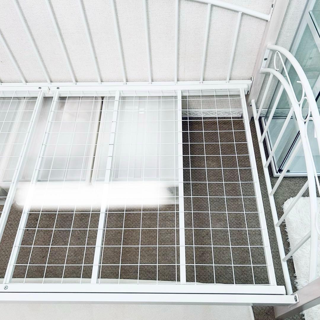 ロートアイアン　ベッドフレーム　シングル　ソファ型　白