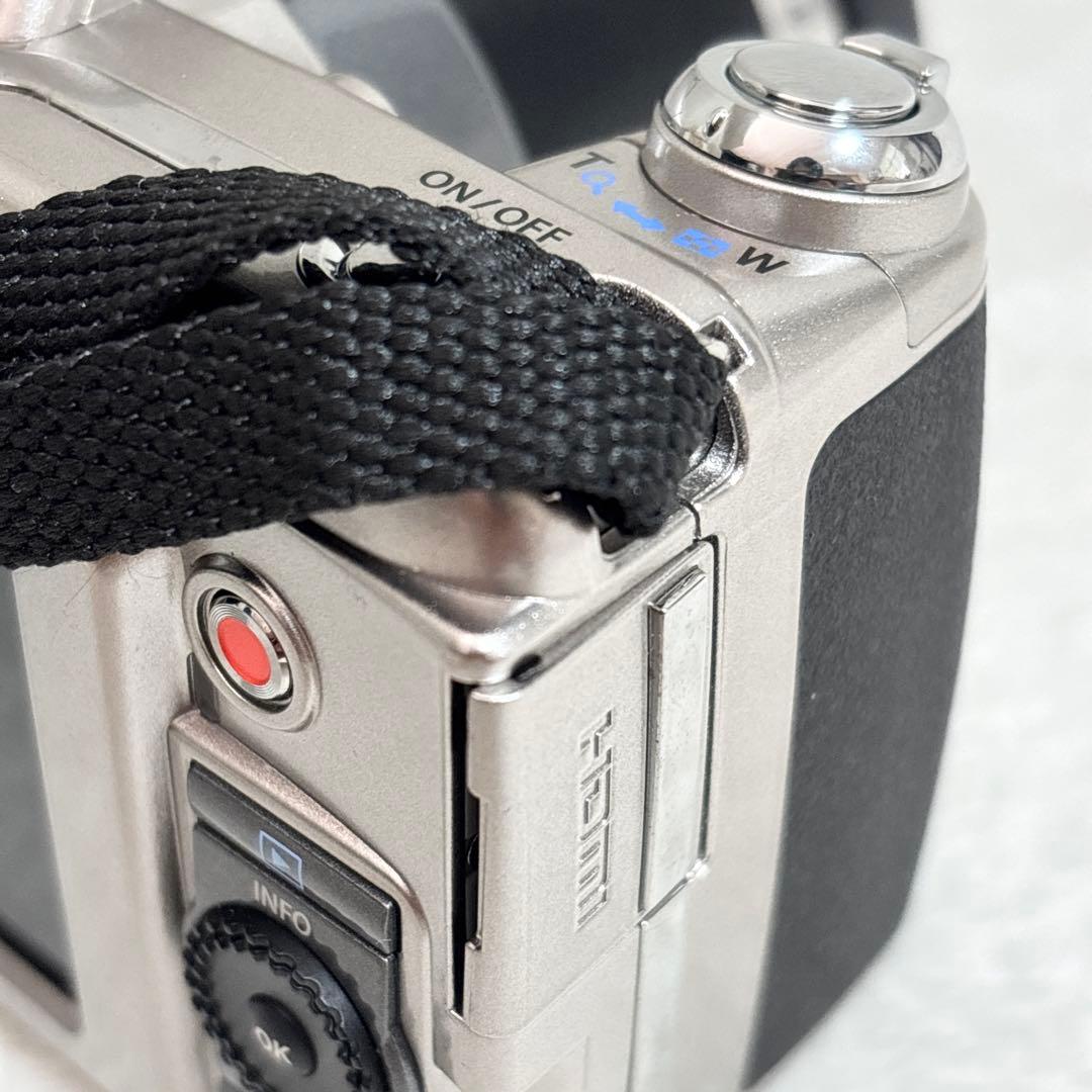 動作確認済み OLYMPUS SP-800UZ デジカメ デジタルカメラ