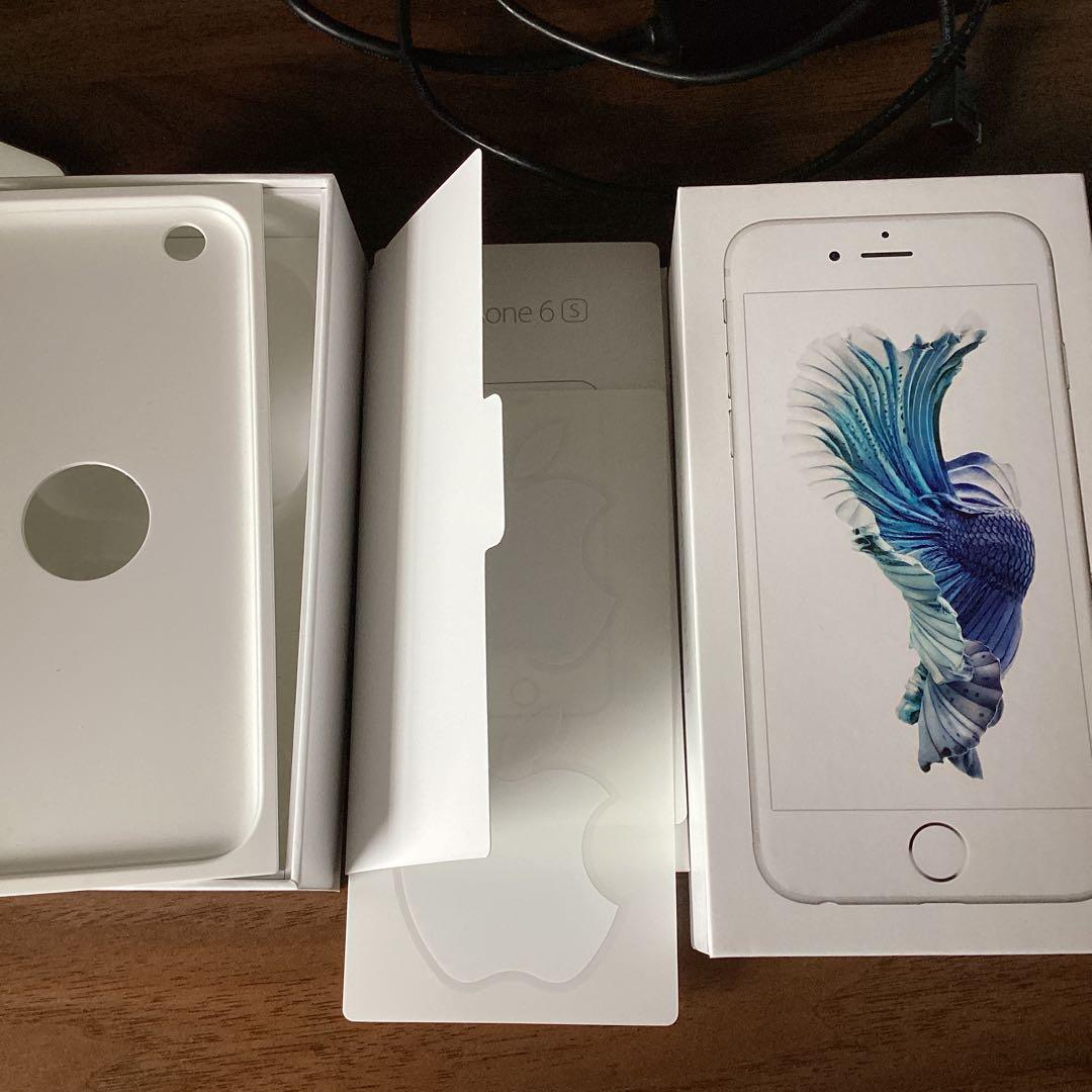 iPhone6s 32G SIMフリー　シルバー　アップルショップ購入