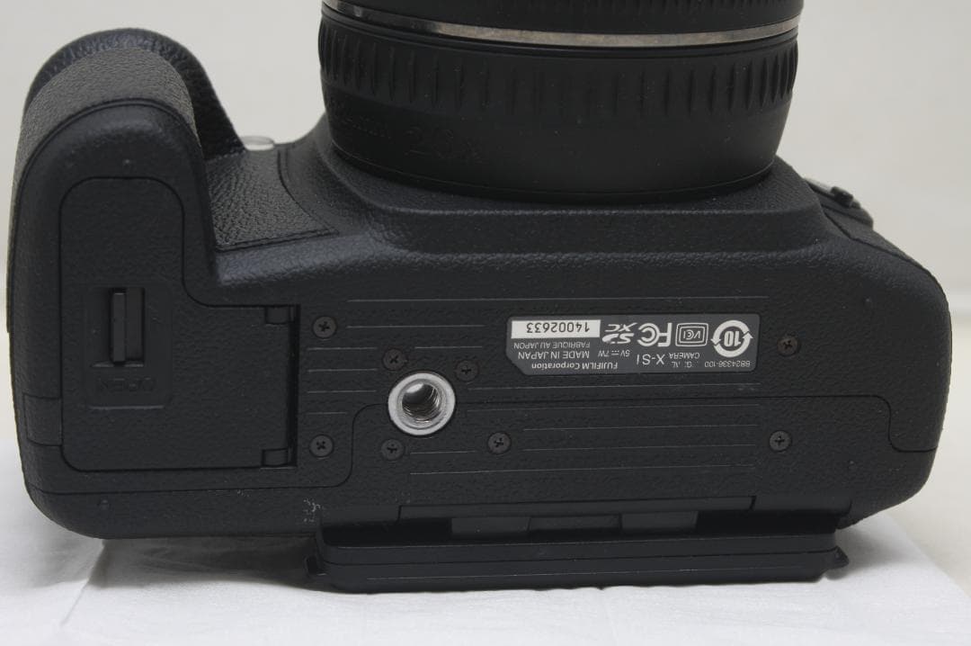 富士フイルム FUJIFILM X-S1