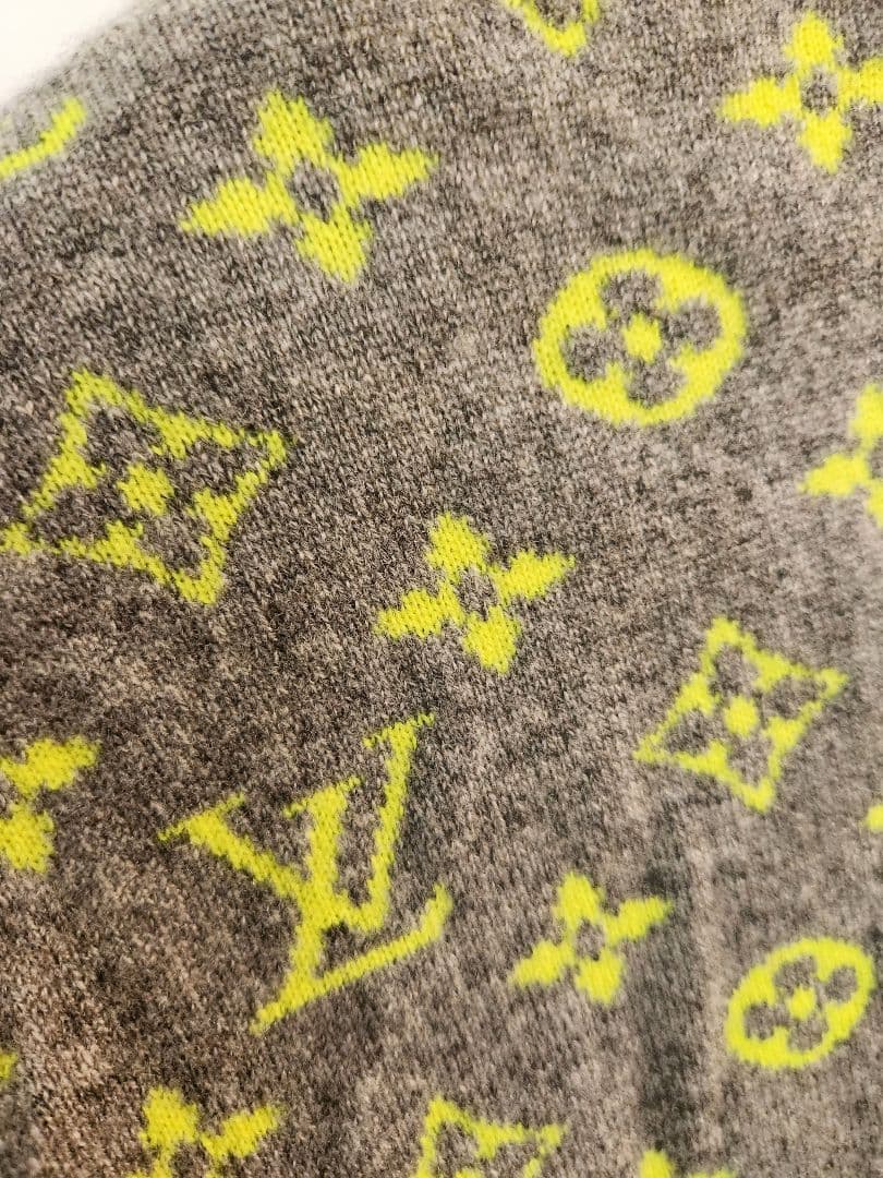 レ*ン様 LOUIS VUITTON /モノグラム カシミヤニット