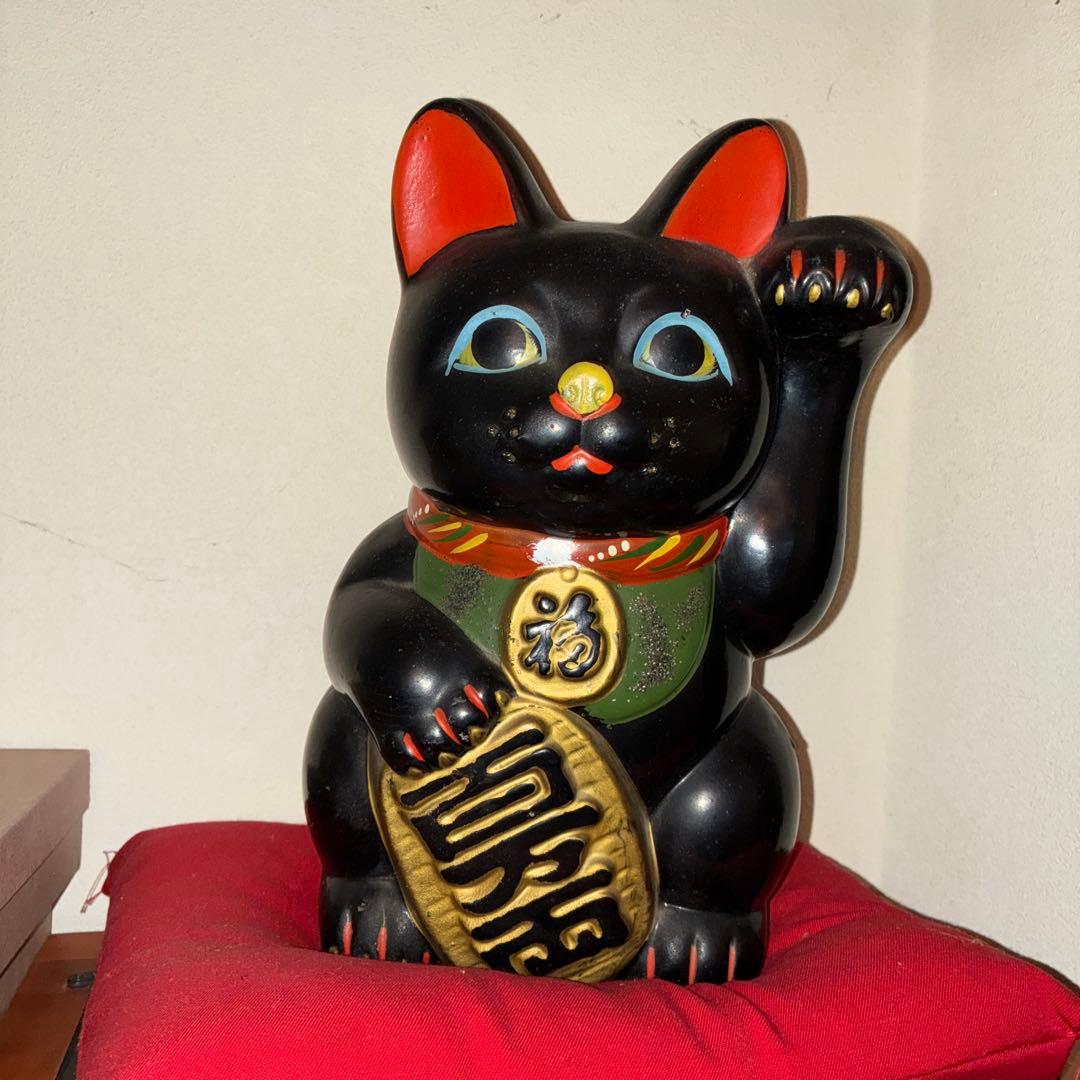 ⭐︎招き猫⭐︎黒い招き猫 陶器製 約30cm