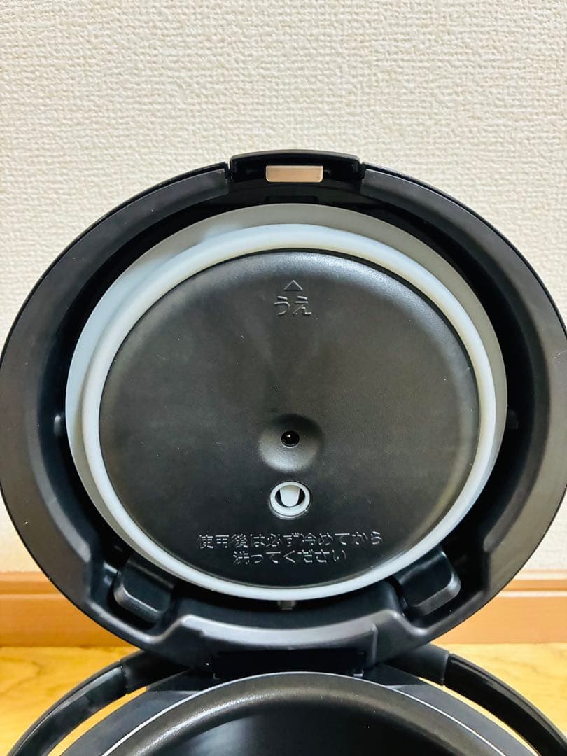 おひつ御膳　日立IH炊飯器　RZ-TS201M ブラウンゴールド　2016年製