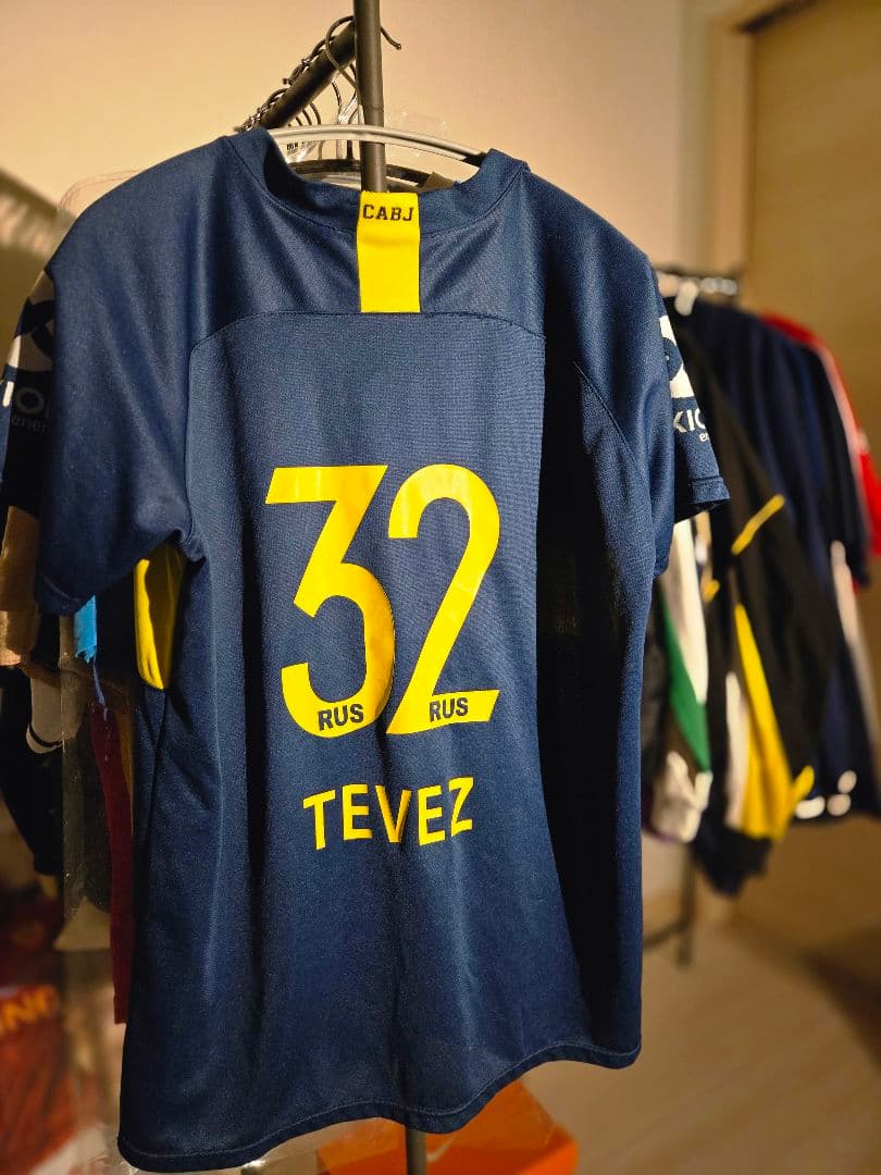 18-19 ボカ・ジュニアーズ アウェイユニフォーム No.32 テベス